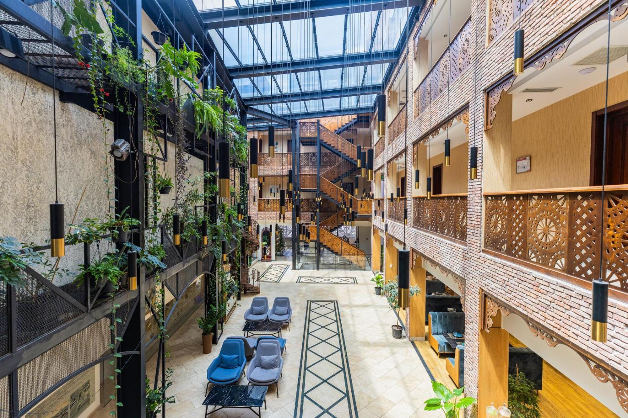 Mukhrantubani Boutique Hotel Tbilisi Exteriör bild