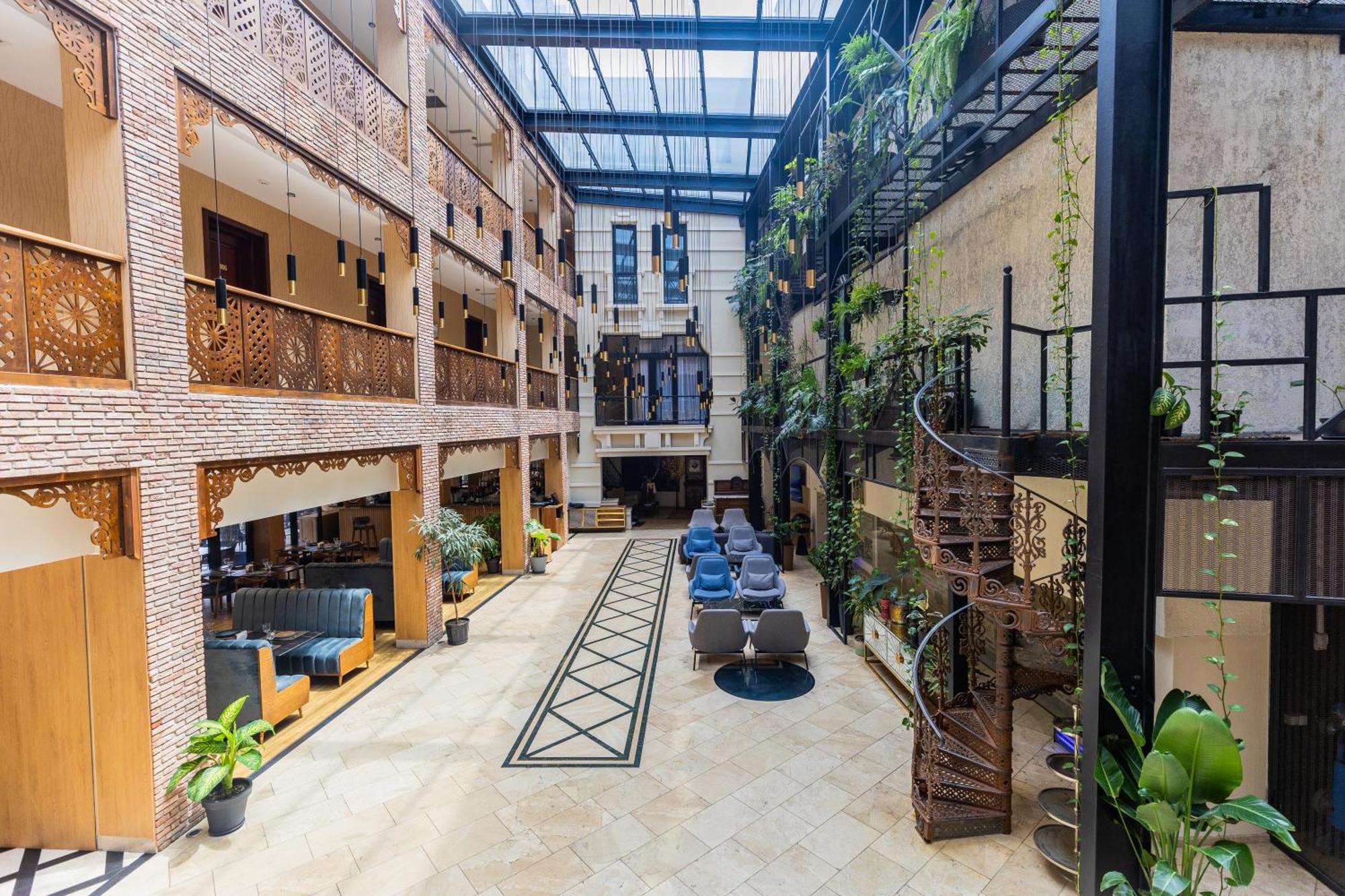 Mukhrantubani Boutique Hotel Tbilisi Exteriör bild